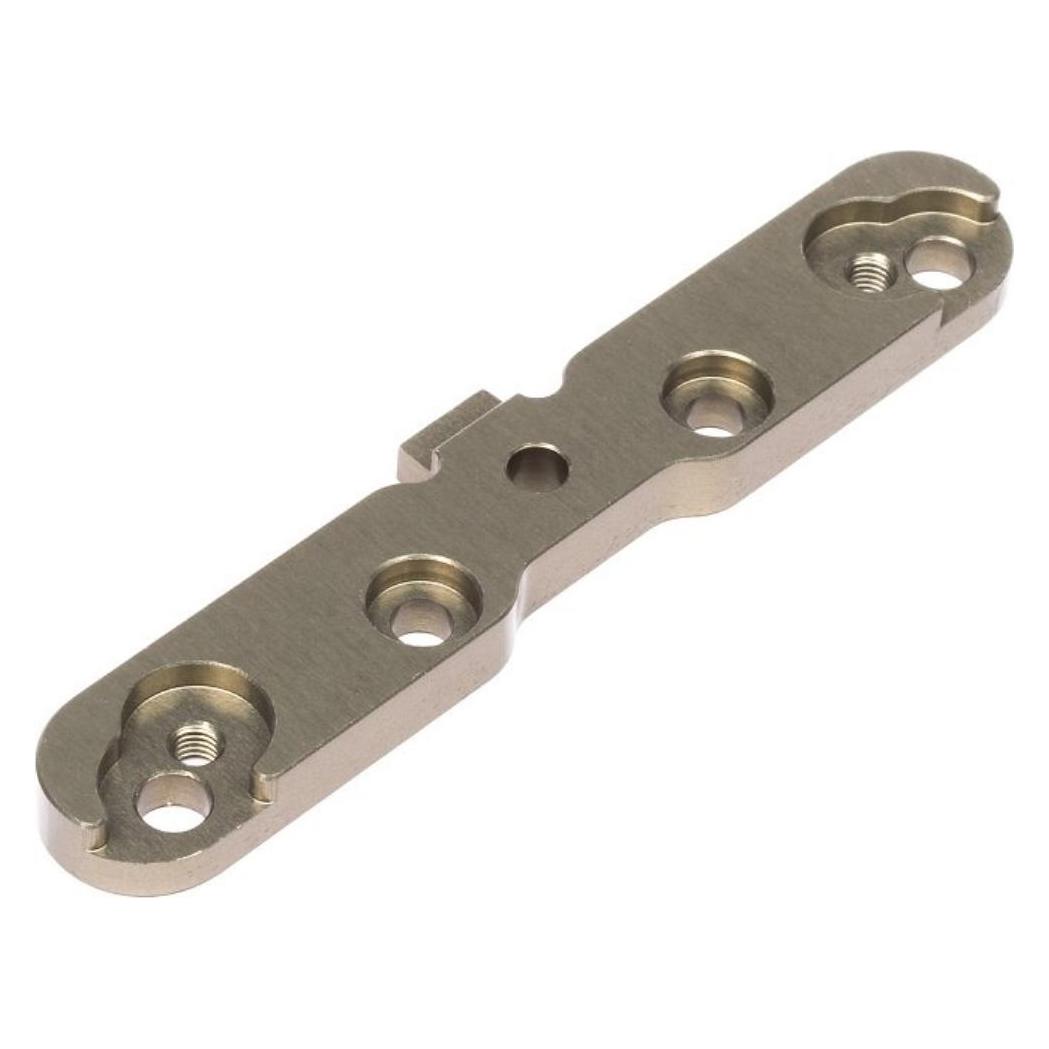 HB D8 PIVOT PLATE (RF/3deg) (67380)