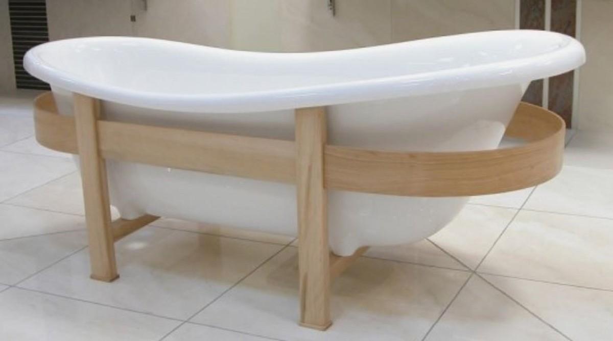 Casa Padrino Luxus Retro Badewanne Weiß / Naturfarben 178 x 76 x H. 73 cm - Freistehende Badewanne mit Holzrahmen - Retro Badezimmer Möbel