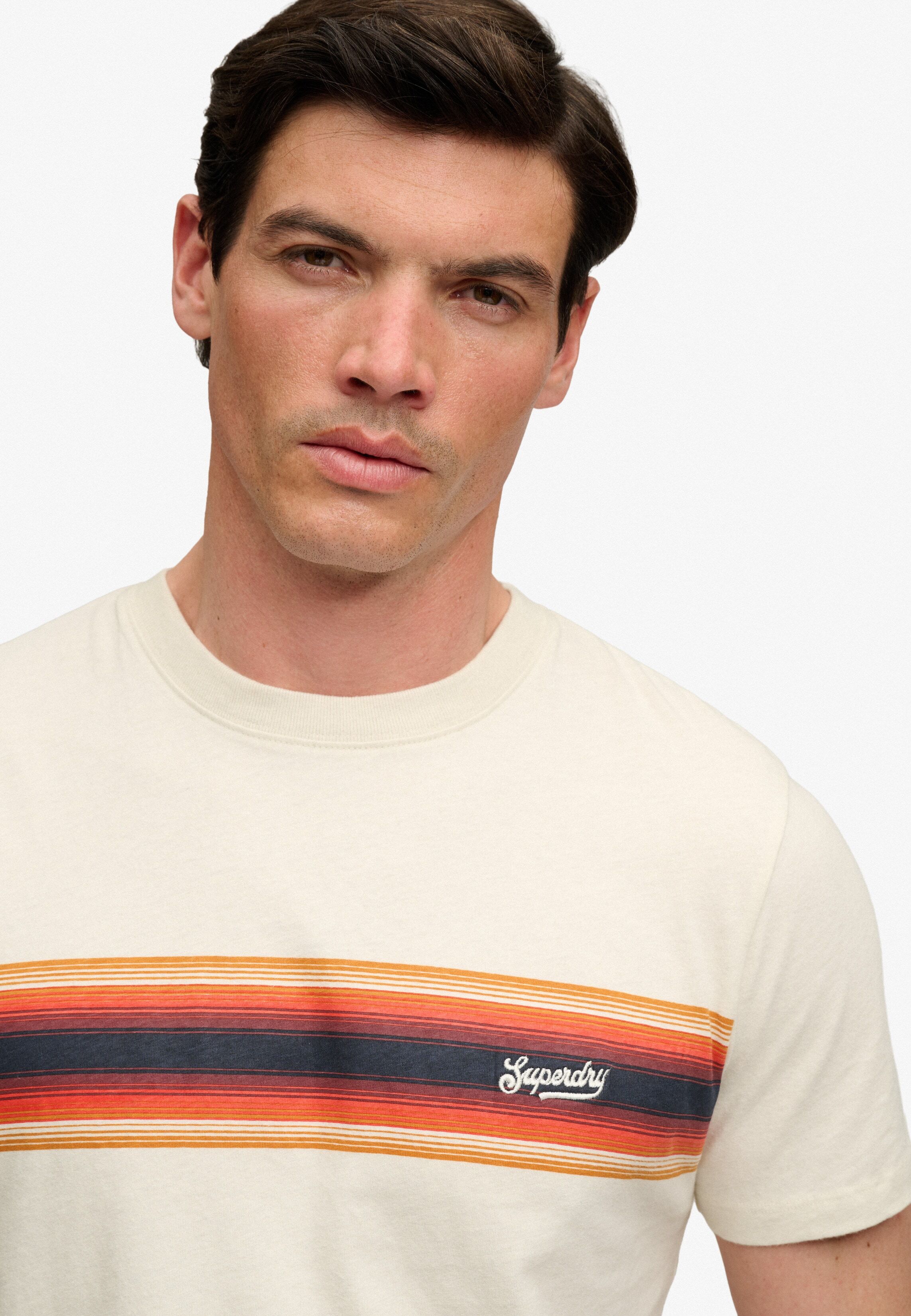 Rundhalsshirt SUPERDRY "OUTDOOR STRIPE LOGO RLXD TEE", Herren, Gr. S, ecru marl, Single Jersey, Obermaterial: 100% Baumwolle, bedruckt, meliert, relaxed fit normal, Rundhals, Shirts Rundhalsshirt, Baumwolle, relaxed fit ecru marl S
