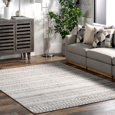 Nuloom Catherina Transitional Geometric Area Rug
