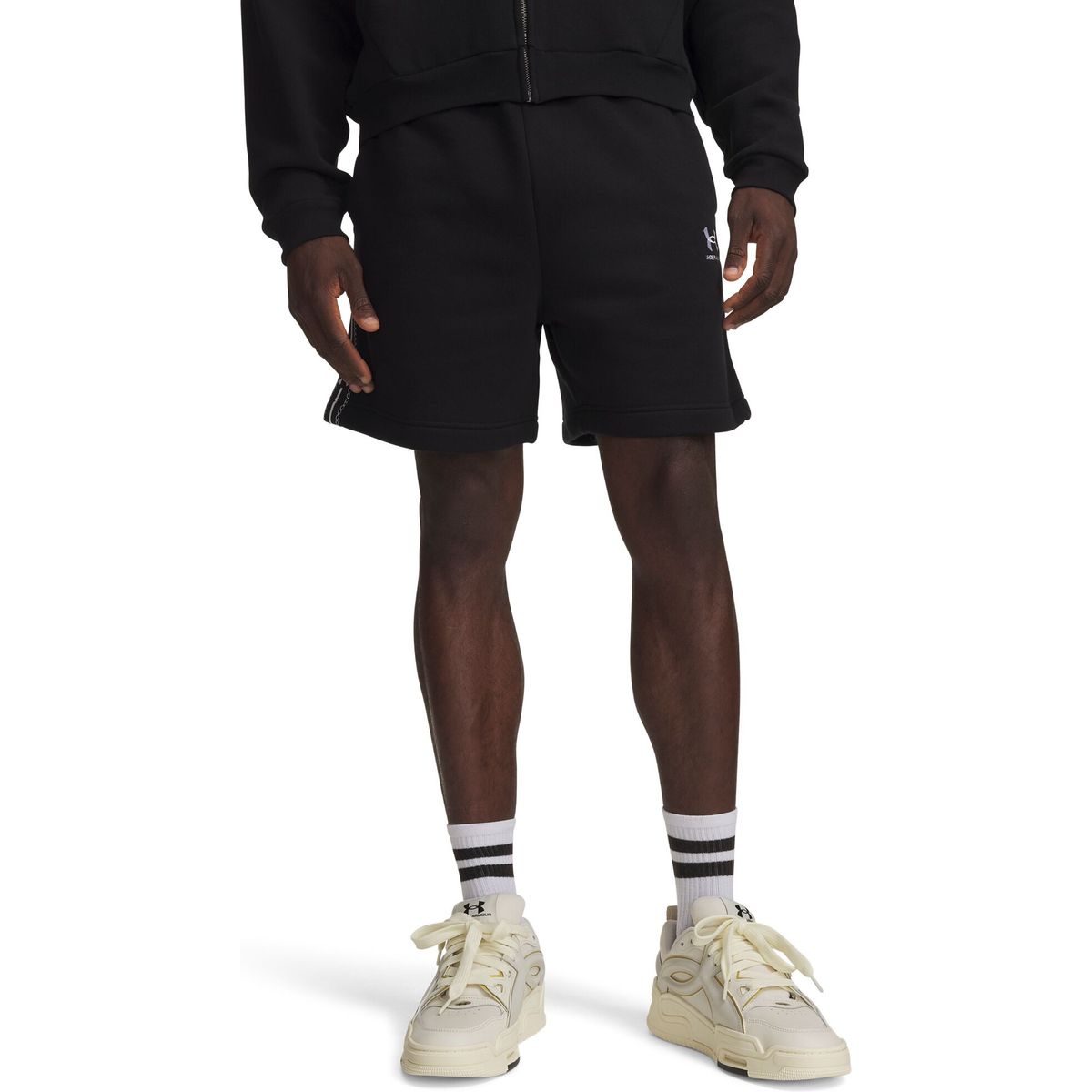 Under Armour Icon Fleece Taped Short black white (008) XXL 6013458-008-XXL