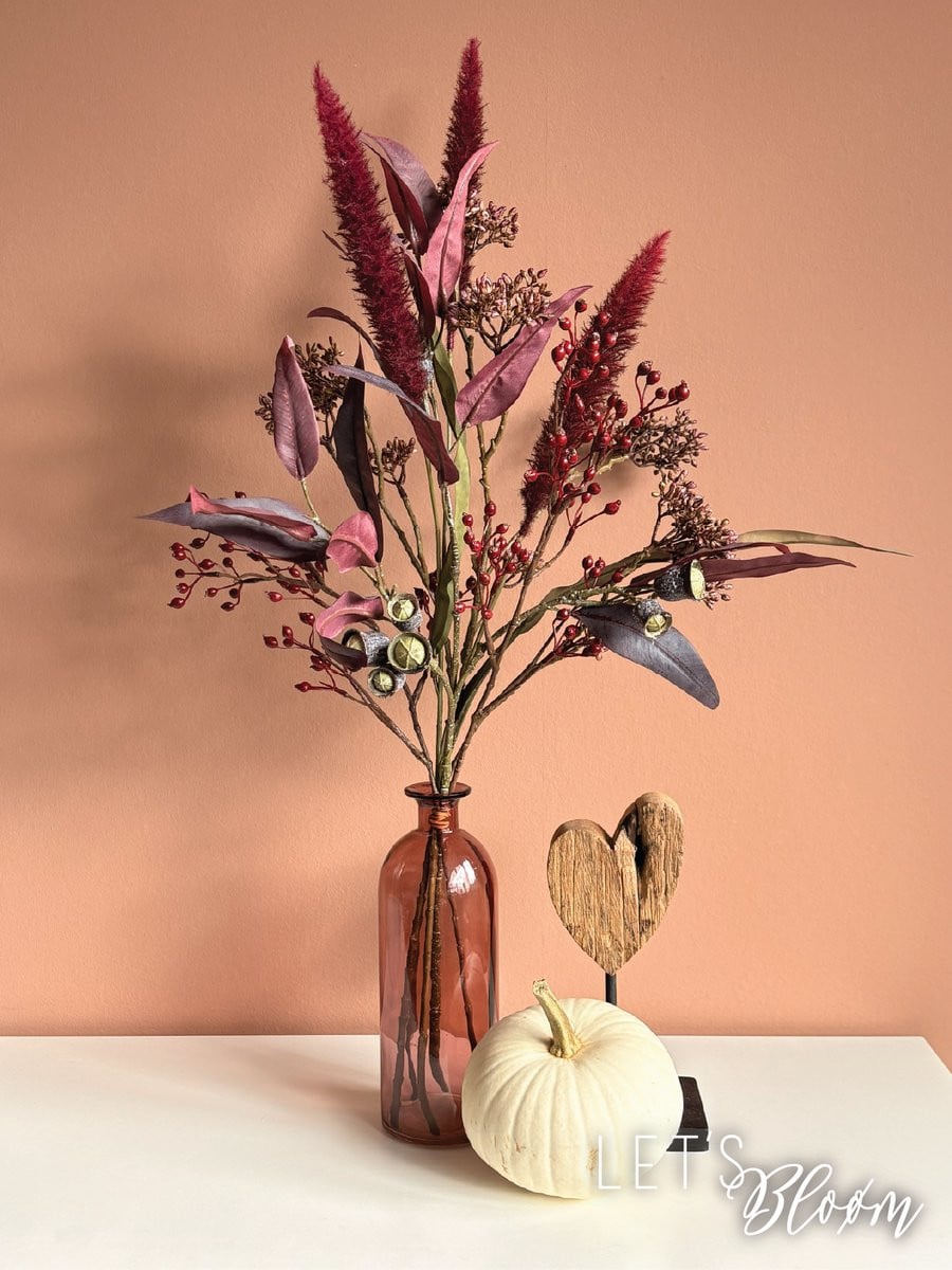 Let's Bloøm Zijden boeket Burgundy klein met rode bessen voor herfst en kerst