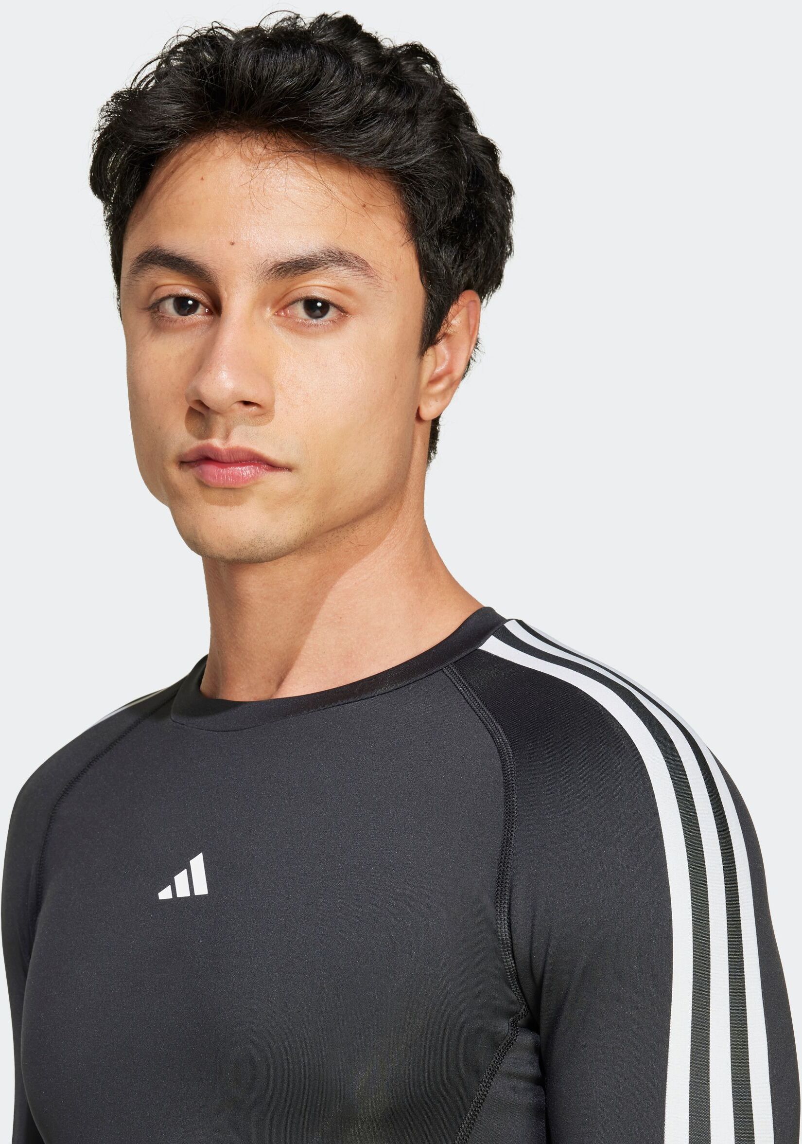 Funktionsshirt ADIDAS PERFORMANCE "TECHFIT COMPRESSION TRAINING 3-STREIFEN LONGSLEEVE", Herren, Gr. XL, schwarz, Obermaterial: 79% Polyester, 21% Elasthan, Shirts Funktionsshirt schwarz XL