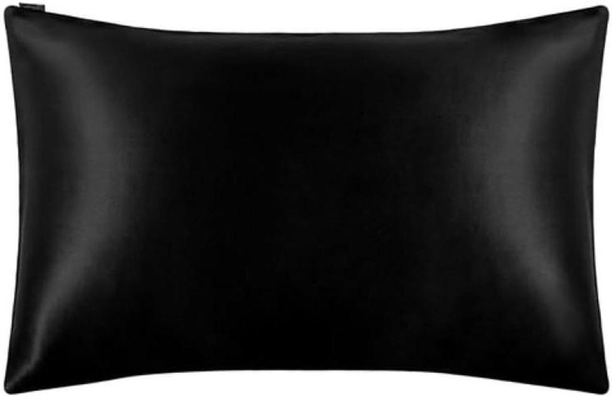 Zilveren satijnen kussensloop voor beauty en verzorging, 50 x 70 cm