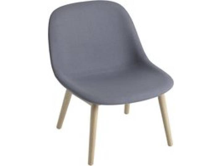 Muuto - Fiber Lounge Stuhl Holzgestell Textilpolster