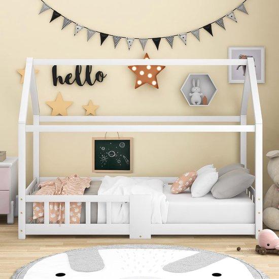 Famanu Kinderbett Hausform mit Absturzsicherung - 90 x 200 cm, Holz