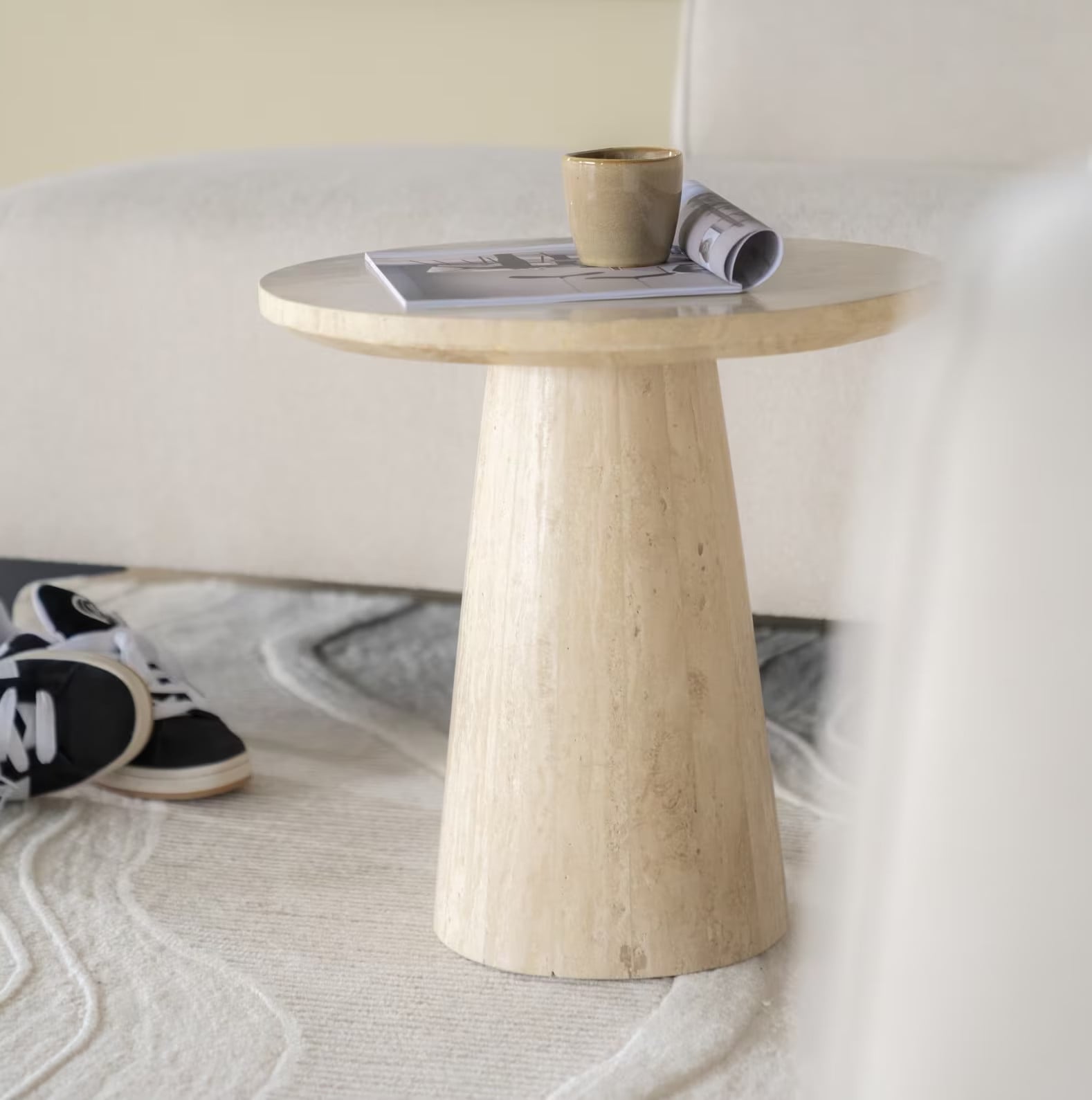 Eleonora Ronde Bijzettafel Aime Travertin Beige - B: 45 cm, D: 45 cm, H: 45 cm
