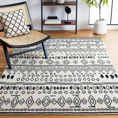 SAFAVIEH Hand-Knotted Kenya Sidonia Southwestern Wool Rug