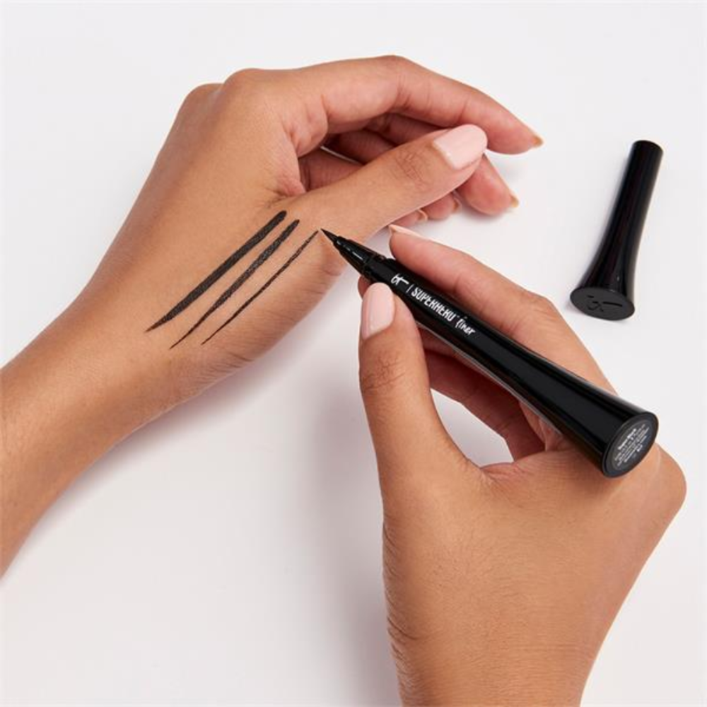 iT Cosmetics Superhero Liner Eyeliner Waterproof 1 Black