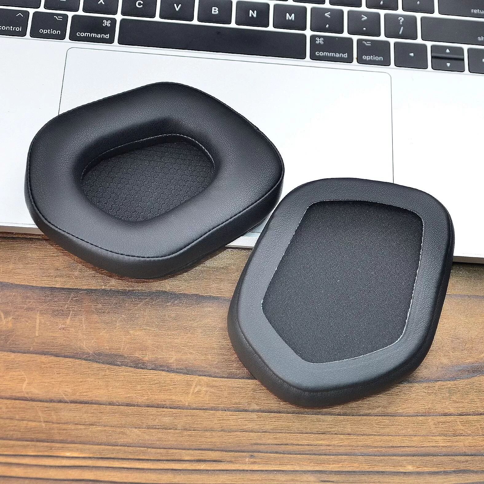 INF 2er-Pack Ohrpolster für Logitech G533 G335 G733, Kompatibel mit Siberia XIBERIA K03S K03 Schwarz