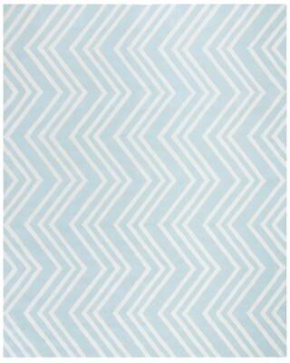 SAFAVIEH Handmade Kids Erza Wool Rug