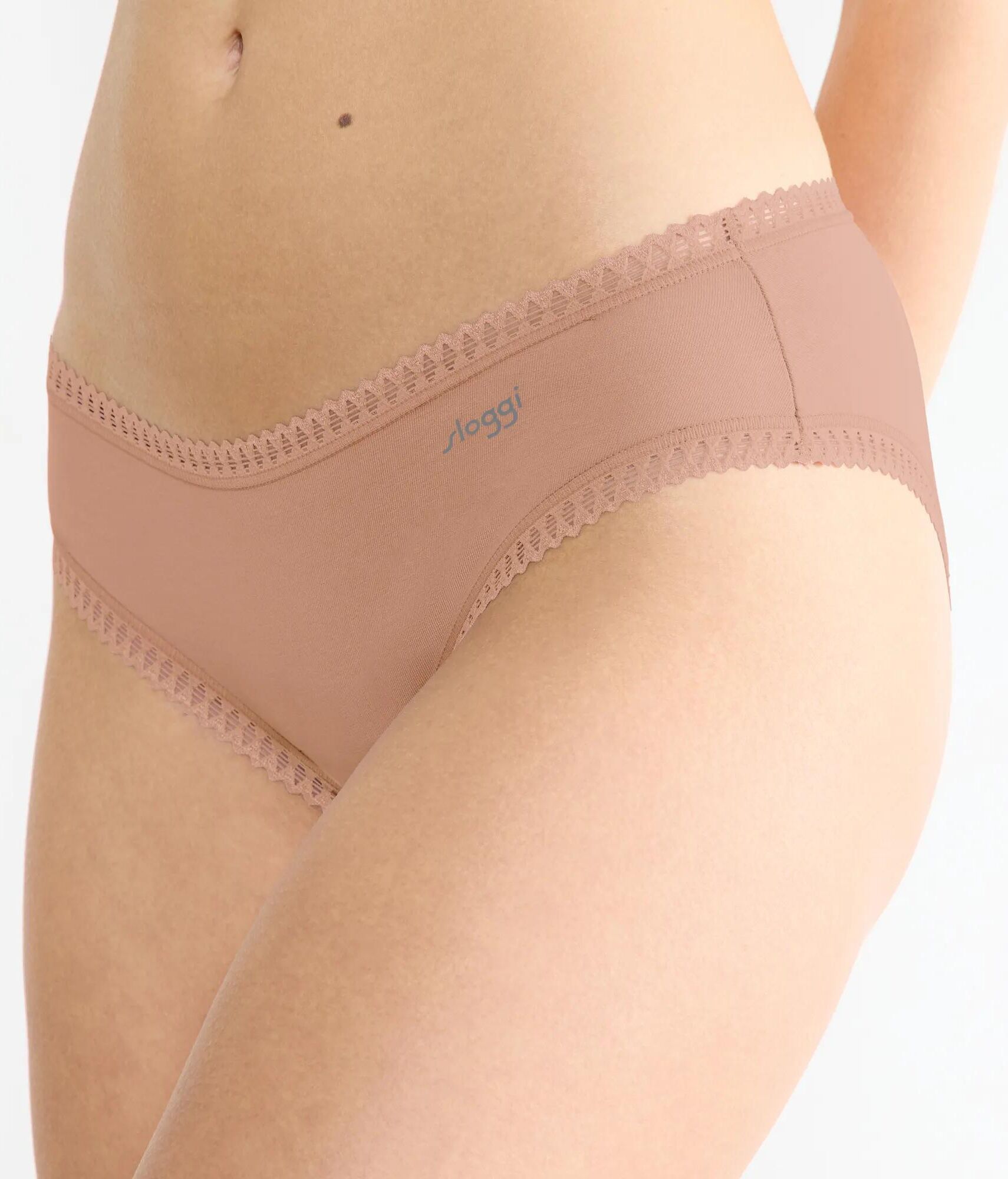 Hipster SLOGGI "GO Crush", Damen, Gr. XS, Single Jersey, beige (cameo braun), Single Jersey, Obermaterial: 95% Baumwolle, 5% Elasthan, körpernah, Unterhosen Hipster, mit Spitzendetails, Multipack cameo braun XS, Single Jersey