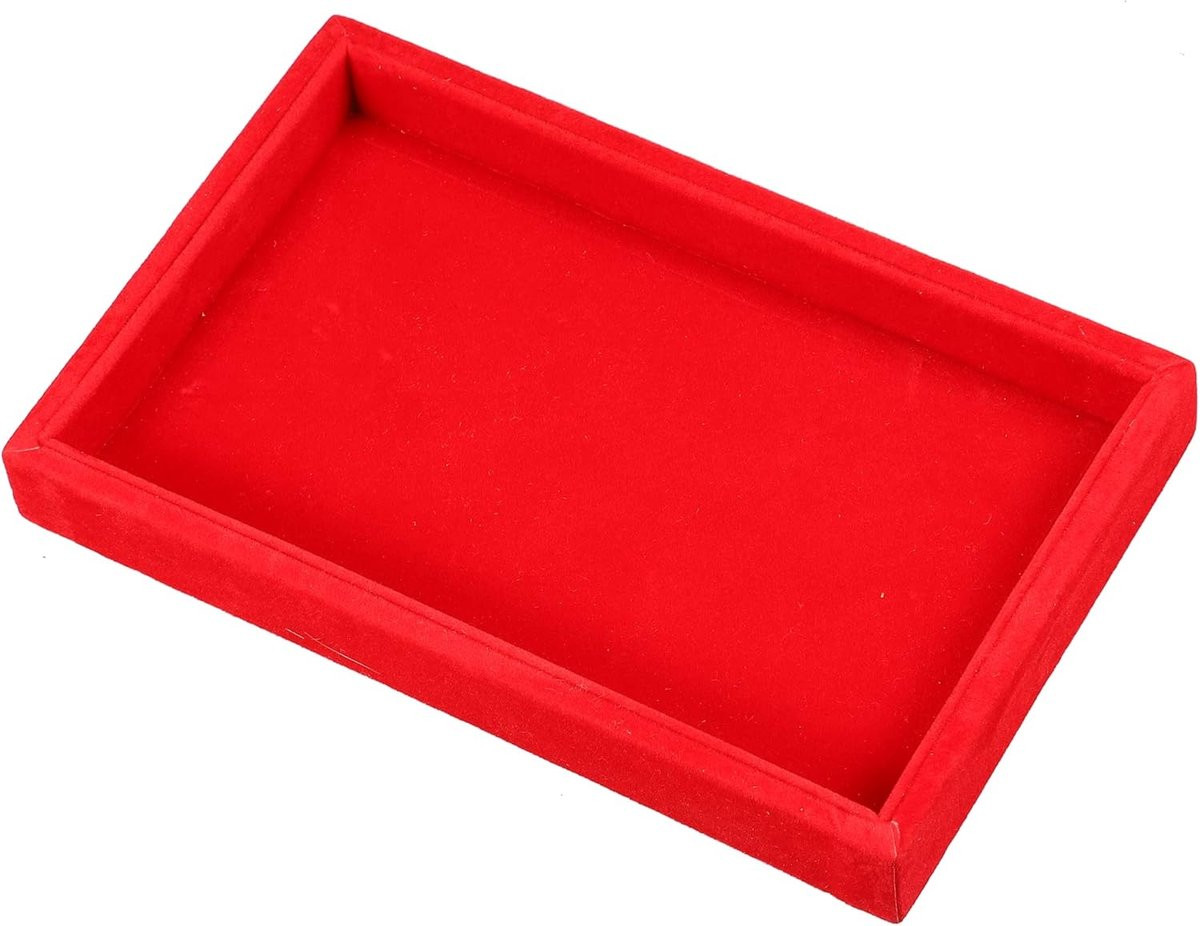 Rode fluwelen sieradentray voor ringen, oorbellen, kettingen en armbanden
