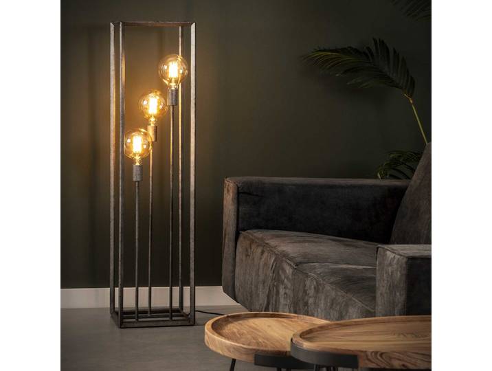Vloerlamp 3L 45 graden buis - Industrieel design
