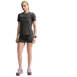 Nike Damen Swift Breathe Upper Thigh Length Short pink