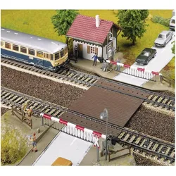 Faller H0 Bahnübergang mit Wärterhaus