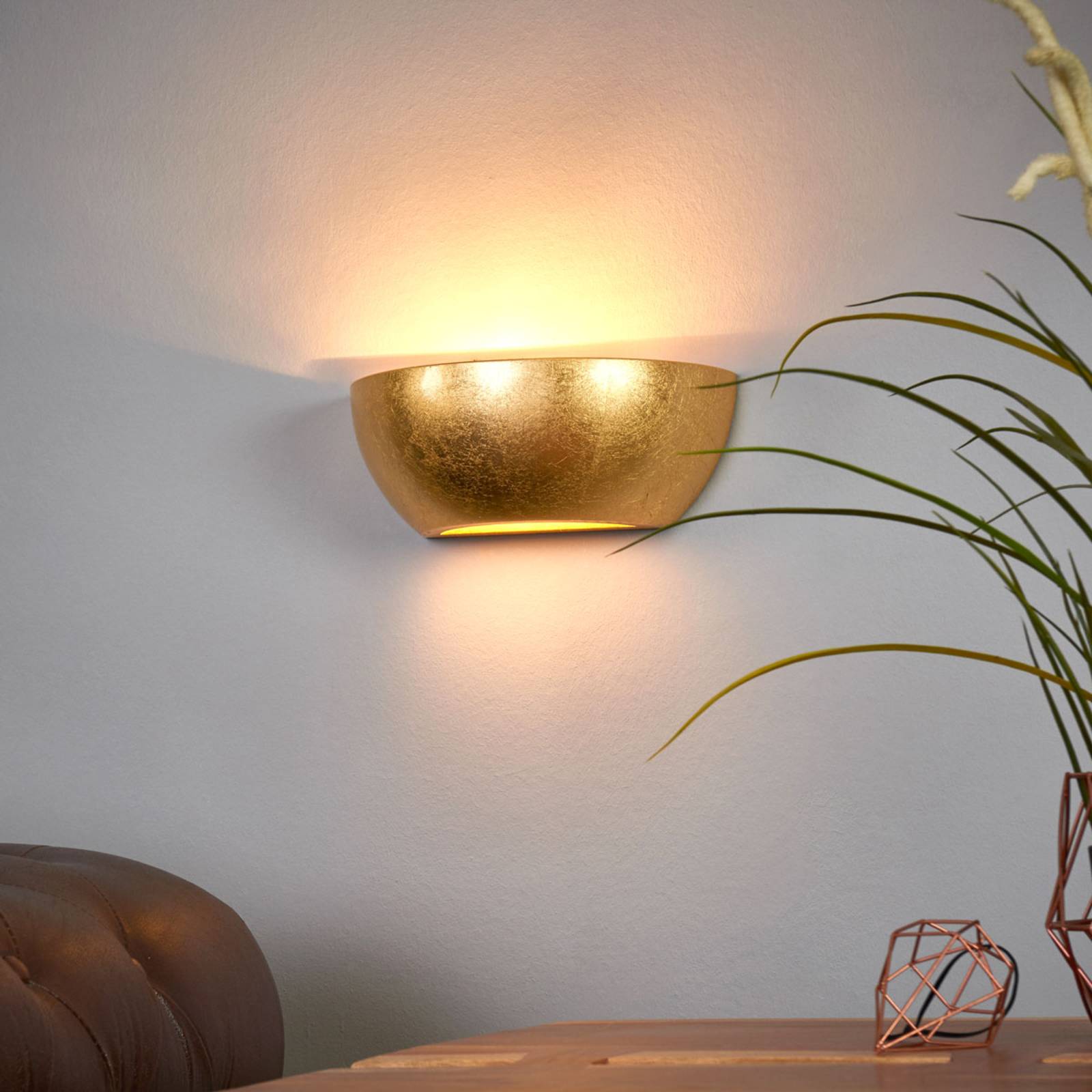 Uplighter Wall Light Kolja Lindby, dimmable, Brass / gold, Living / Dining Room, Plaster / clay, Modern, Wall Light