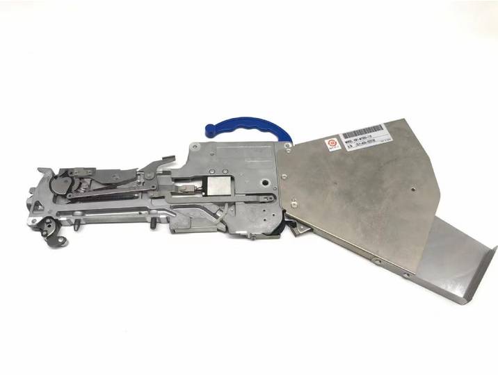 Alimentateur SMT KW1-M1300-00 CL82mm PNEUMATIQUE pour machines YAMAHA YV YG 0402, neuf, fabriqué en Chine, avec noyau de cylindre