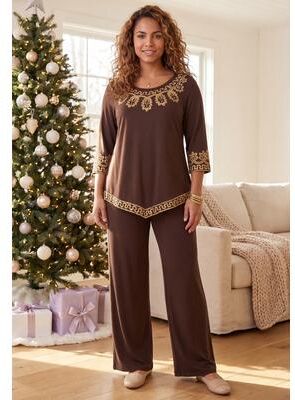 Plus Size Women's Pointed Hem Embroidered Top by Catherines in Coffee Bean Soutache (Size 2X)
