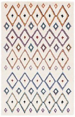 SAFAVIEH Handmade Casablanca Sumeyye Shag Wool Rug