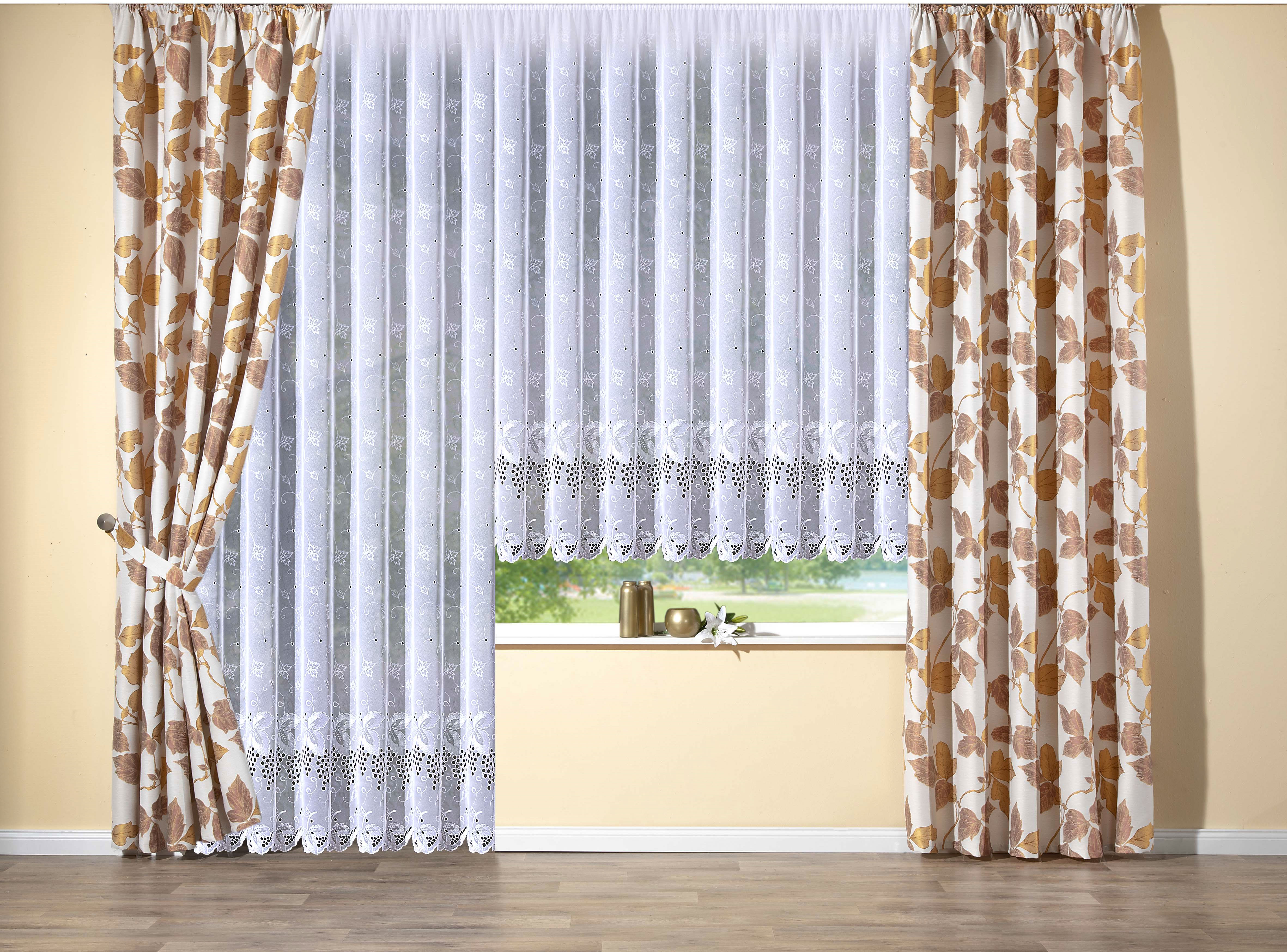 Vorhang STICKEREIEN PLAUEN "Weinlaub" Gr. 3, weiss (weiß, terra), B:225cm H:145cm, Polyester, Gardinen, Vorhang weiß, terra 145cm, Kräuselband, 225cm