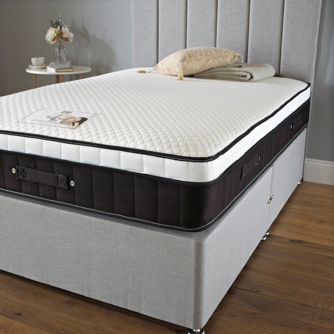 Myer Adams Memory foam Pocket Sprung Mattress with elegant black border, Orthopedic support, Zero motion transfer, Soft-Med firm feel, Ideal for couple. Single (3')