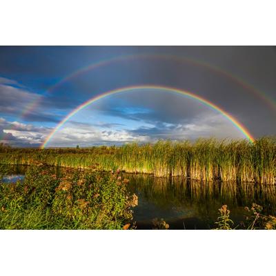 Fototapete PAPERMOON "REGENBOGEN ÜBER FLUSS-LANDSCHAFT NATUR HIMMEL WOLKEN", bunt, B:3,5m L:2,6m, Vlies, Tapeten