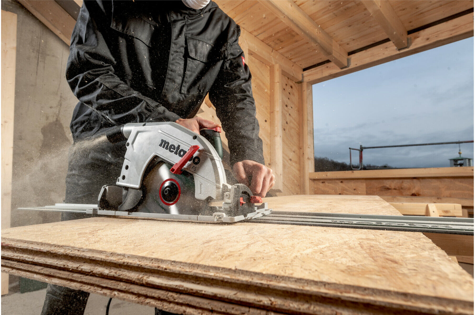 Metabo KS 85 FS Handkreissäge Set mit Kappschiene KFS44, 691197000)