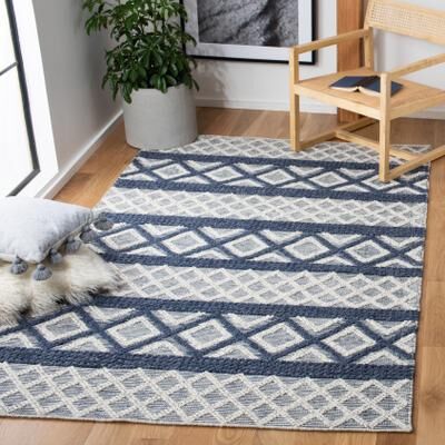 SAFAVIEH Handmade Vermont Magi Wool Rug