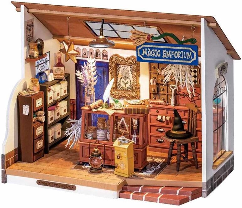 Kiki's Magic Emporium - Miniatures 3D DIY Rolife