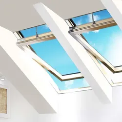 Dachgewerk Elektro-Schwingfenster DSFH Funk Holz 94 x 140 cm 3-fach-Verglasung