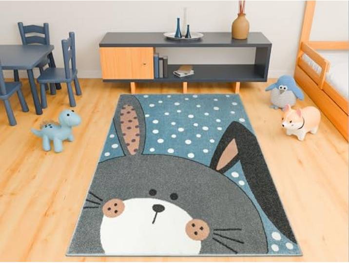 AKCILA Lima Kinderteppich Blau Grau mit Hase und Punkten 160x230 cm Teppich für Kinderzimmer, niedliches Hasenmotiv in Pastellfarben, süßer Teppich für das Kinderzimmer mit Fußbodenheizung