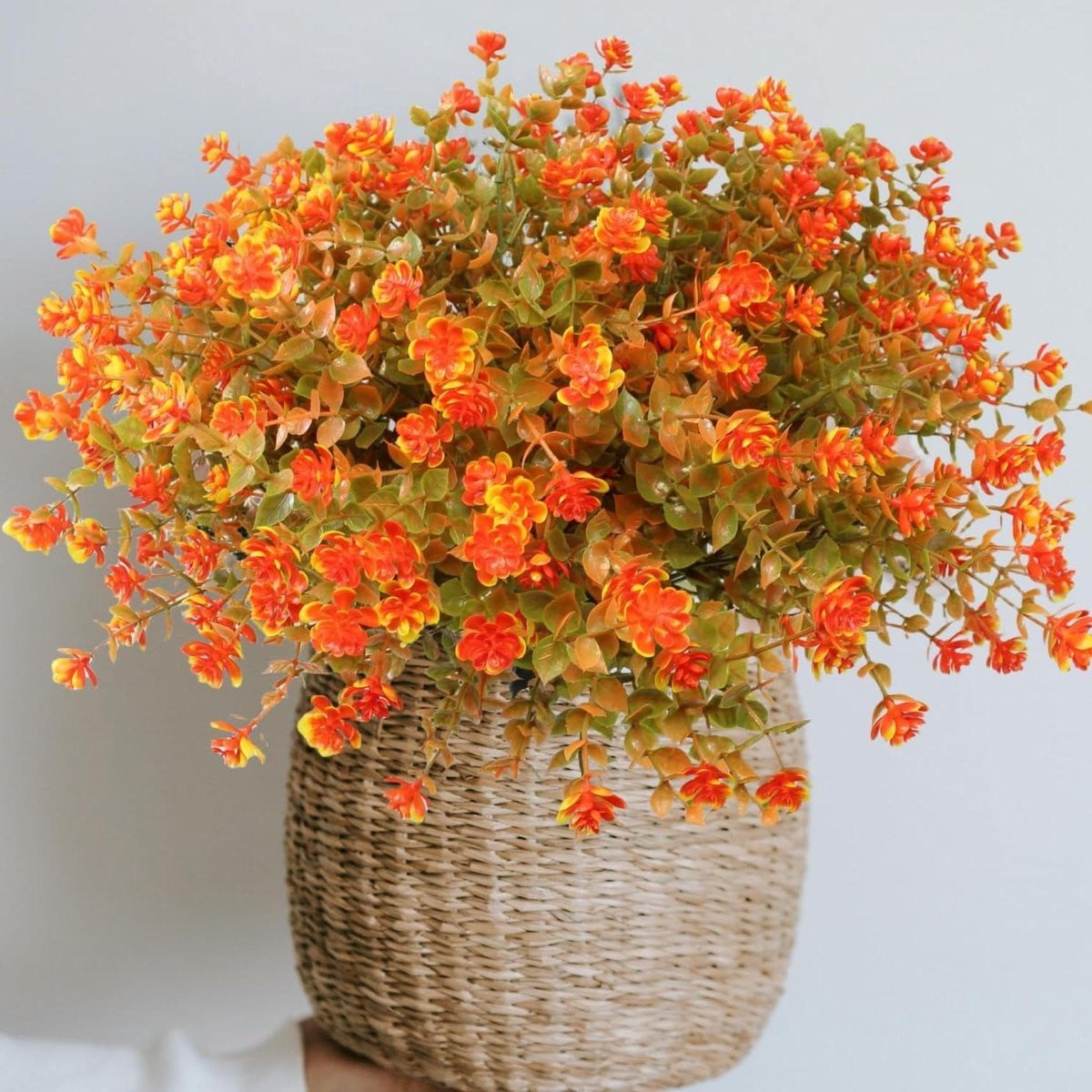 Set van 12 bundels UV-bestendige kunstbloemen voor buiten decoratie in herfst oranje