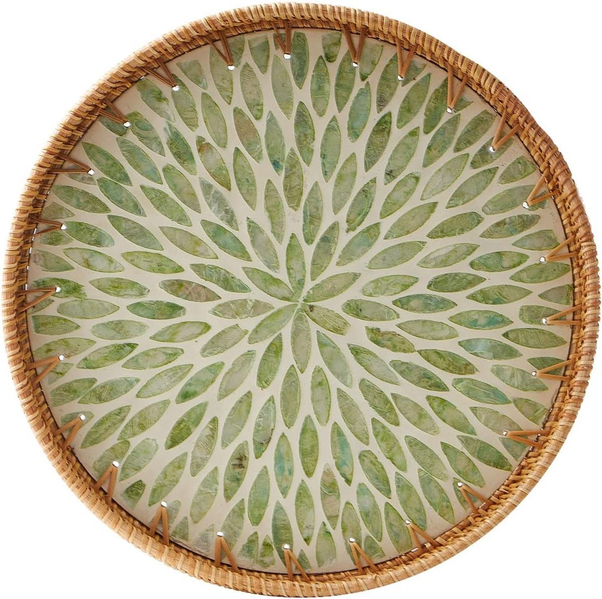 Decoratief rond rotan dienblad met parelmoer inleg voor tafeldecoratie en opslag