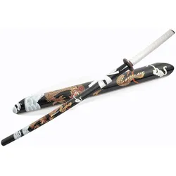 Katana Raiu und Drachenmotiv