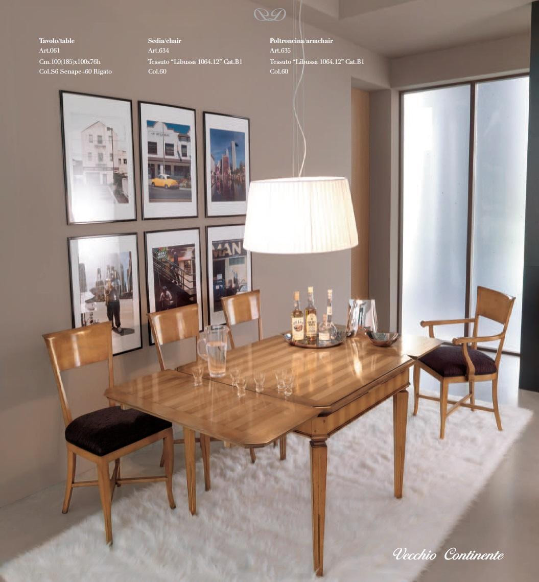 Klassieke houten eettafel in Rokoko Barok stijl