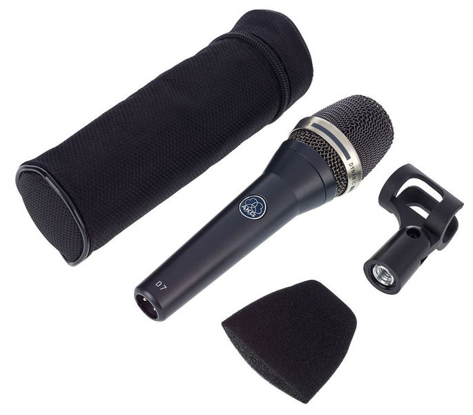 AKG D-7
