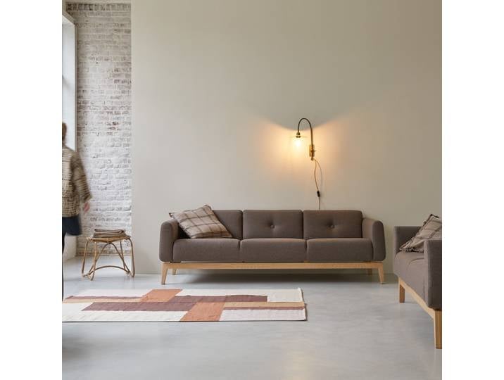 3-Sitzer-Sofa Bjorn mit massivem Eichenholzgestell und braunem Stoffbezug ,3-Sitzer - Braun