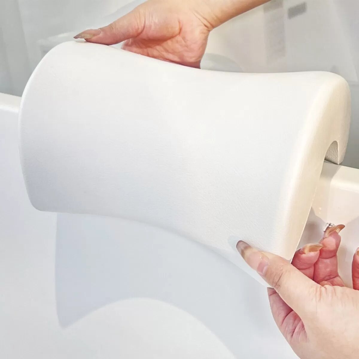 INF Oreiller de Baignoire Arc : Appui-Tête Étanche, Élastique et Confortable pour des Bains Relaxants Blanc