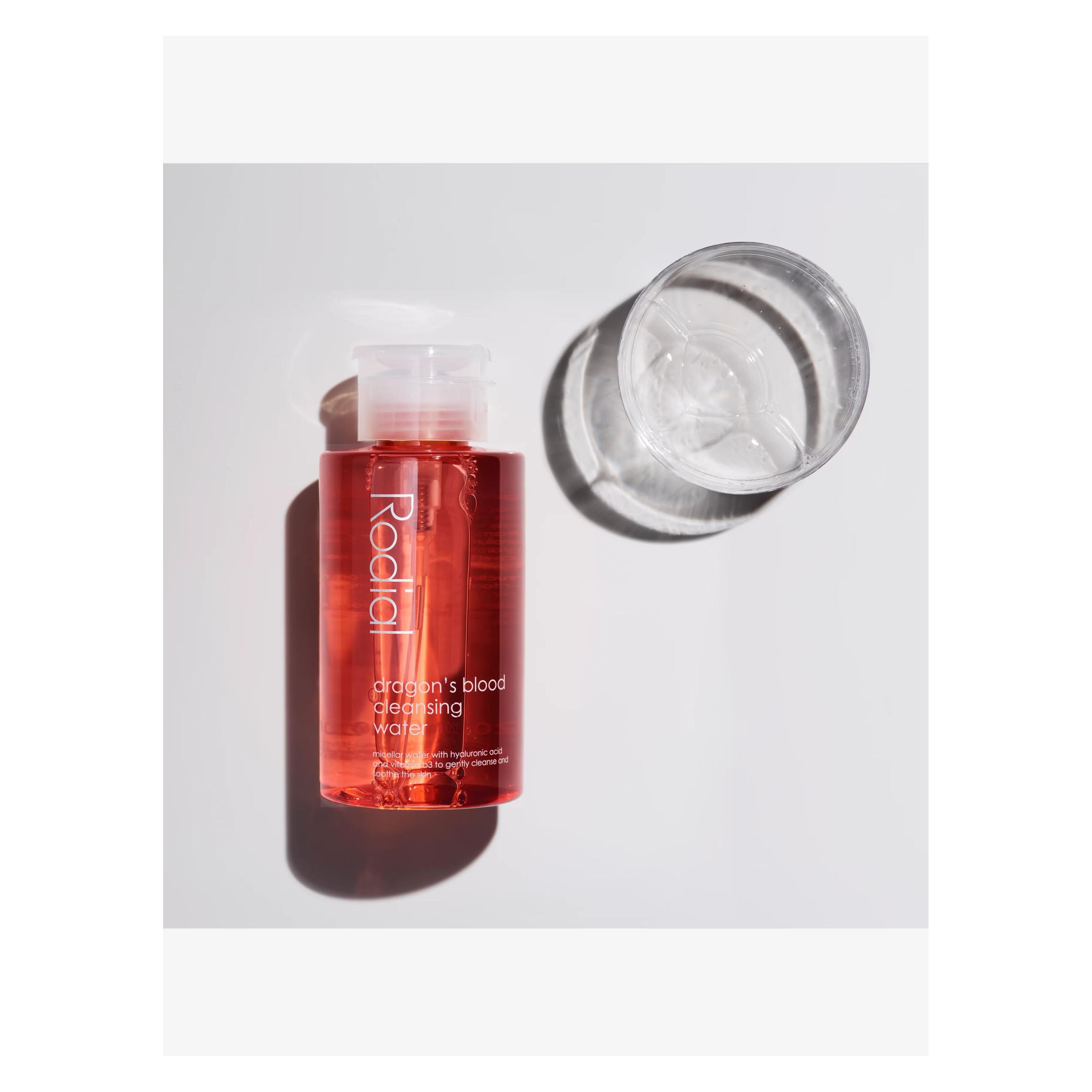 Rodial Dragon's Blood (Make-Up Entferner, Mizellenwasser, 300 ml) (35072)