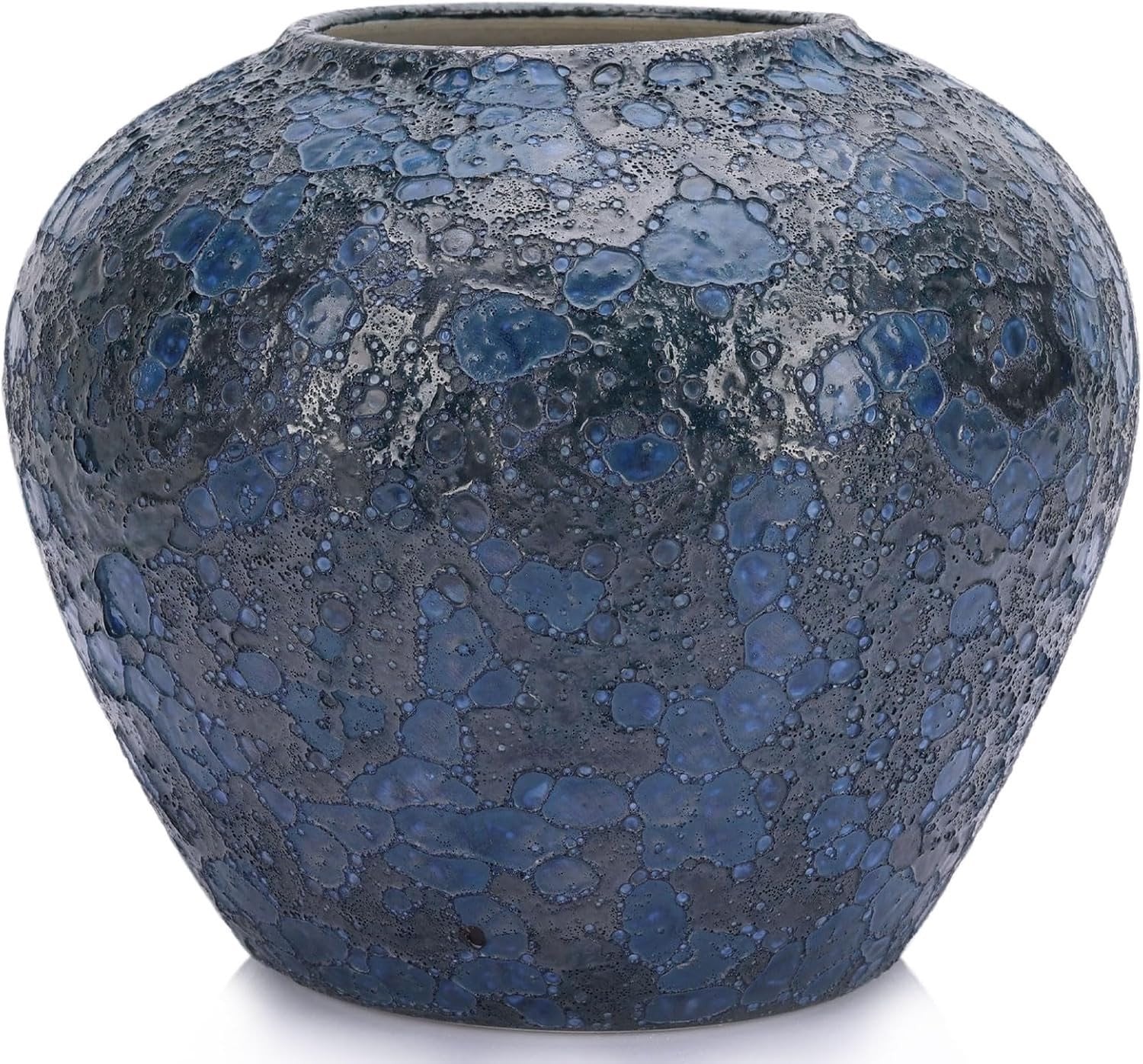 Grote ronde vintage keramische vaas in blauw voor landelijke decoratie