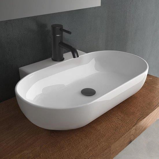 Ovale hangwastafel voor gastentoilet met nano coating