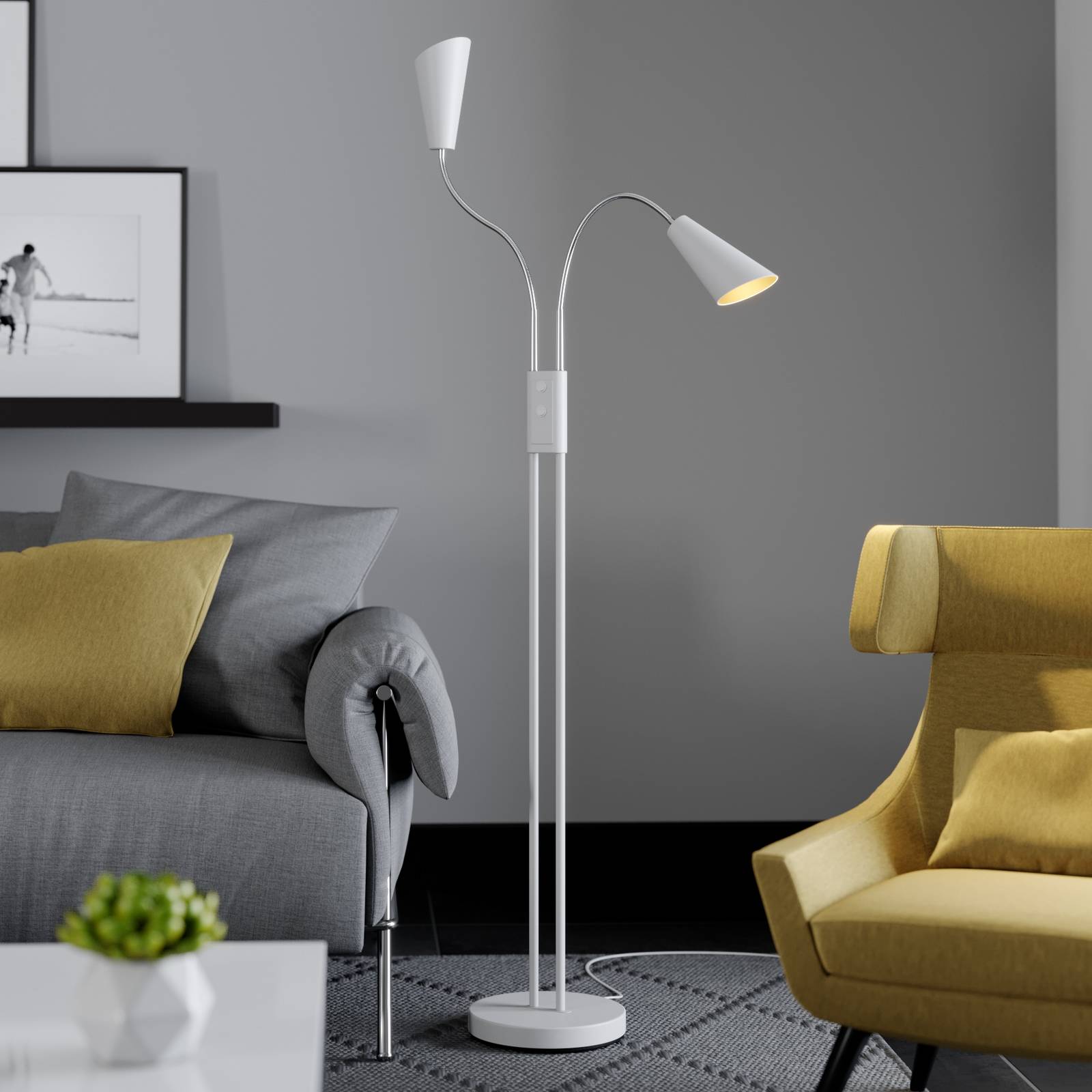 Stehlampe Medira Lucande, weiß / opal, für Wohn- / Esszimmer, Metall, Modern, Stehlampe