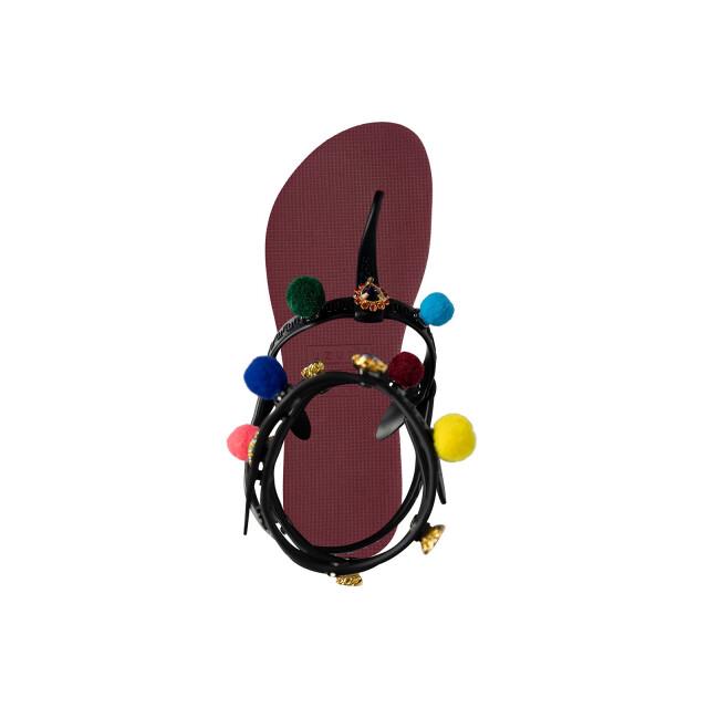 Uzurii Mystique pompom robijn