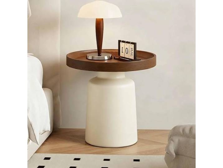 Modern Side Table, End Table with and Solid Wood top Open Shelf Storage Modern round design with Metal base, decorative style, versatile table for drinks, plants and home décor