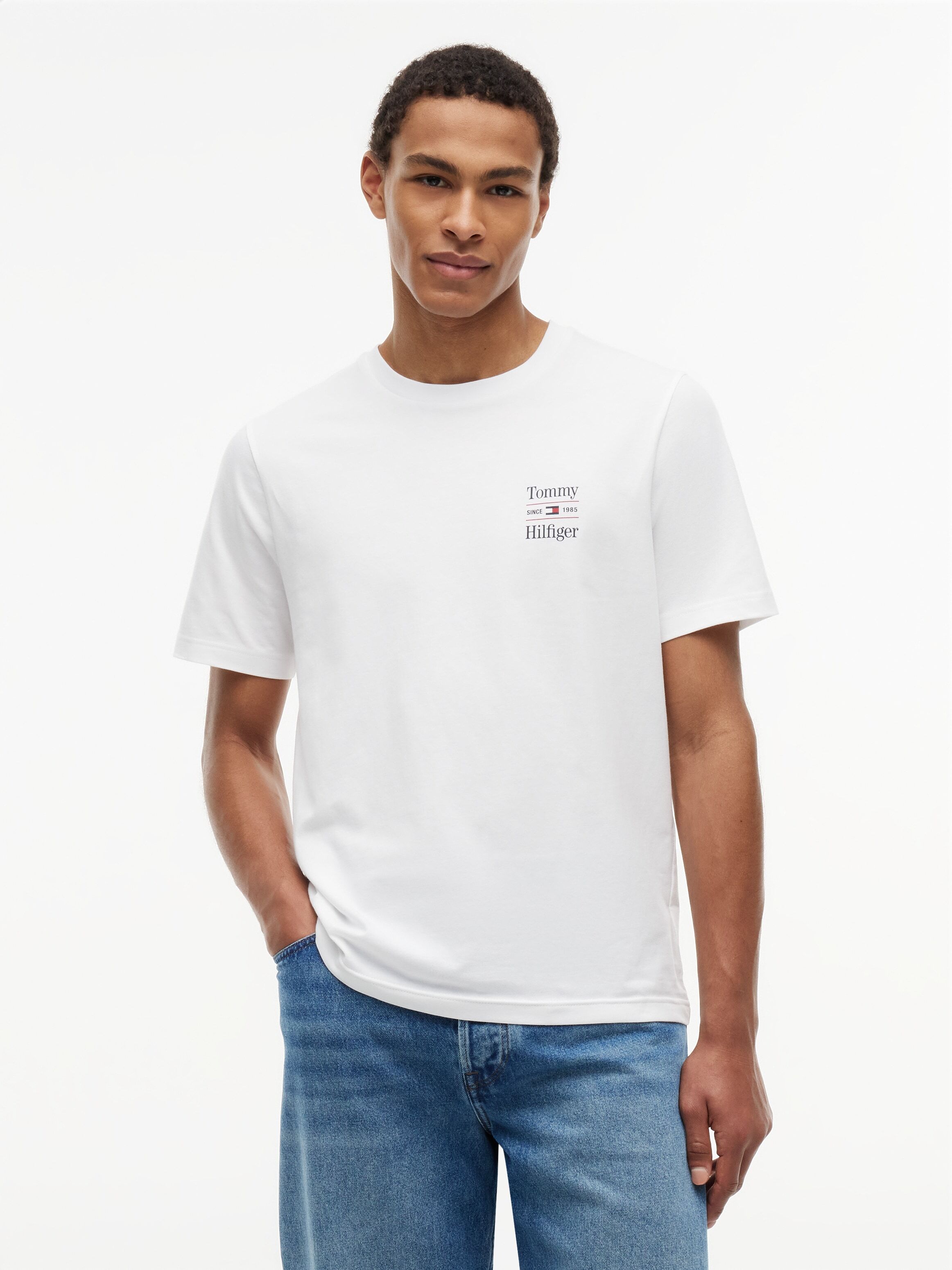 T-Shirt TOMMY HILFIGER "2 PACK CHEST GRAPHIC REG TEES", Herren, Gr. XXL, weiss (weiß, weiß), Jersey, Obermaterial: 100% Baumwolle, regular fit normal, Rundhals, Shirts T-Shirt weiß, weiß XXL