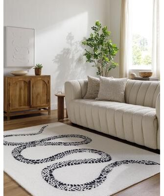 Livabliss Rosemarie Casual Solid Color Wool Area Rug