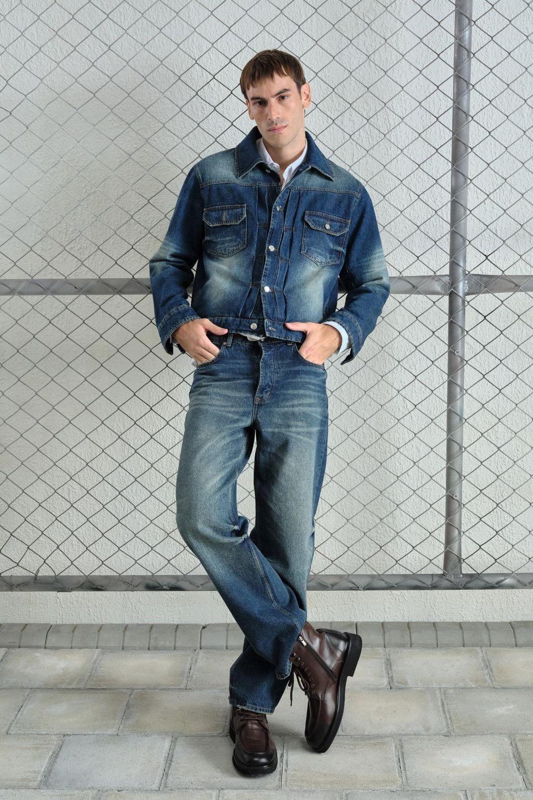 Denimknopfjacke mit Tasche