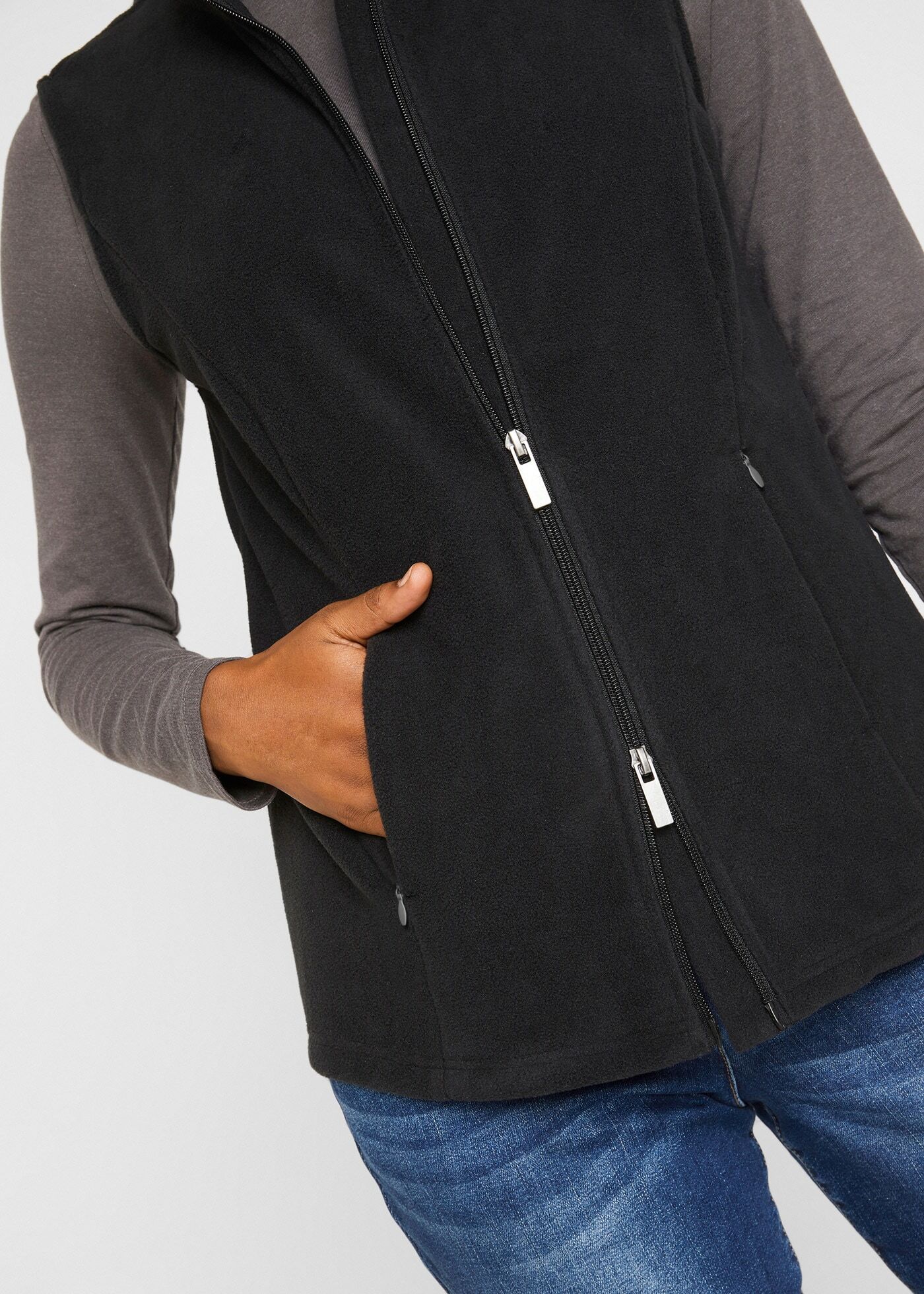 Fleeceweste BONPRIX "Fleece-Weste mit Taschen", Damen, Gr. 36/38 (S), schwarz, Fleece, Obermaterial: 100% Polyester, unifarben, bequem normal, Westen Fleeceweste, aus Fleece, mit Reissverschlusstaschen, mit Stehkragen, unifarben schwarz 36/38 (S)
