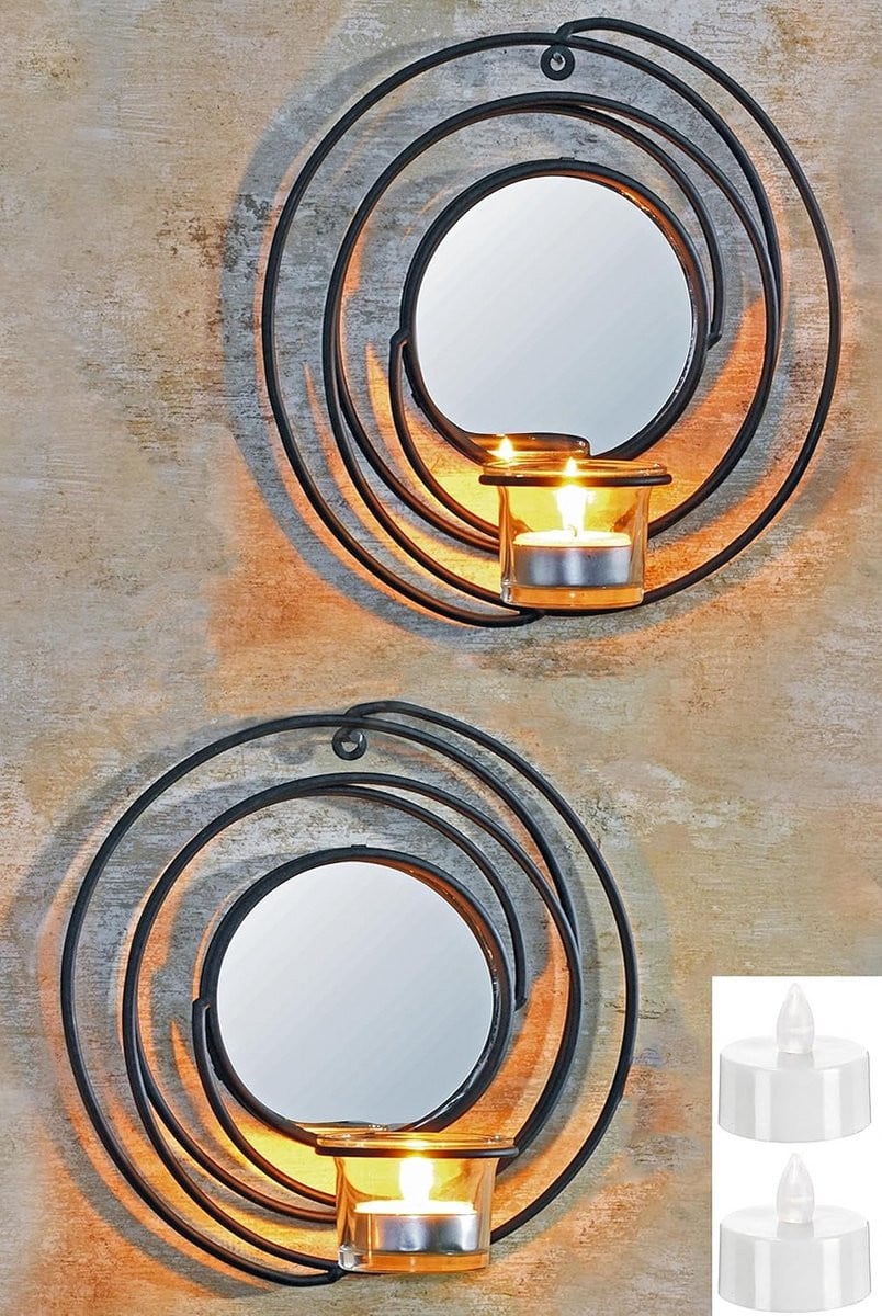 Set van 2 zwarte metalen wandkaarsenhouders met LED theelichtjes in vintage stijl